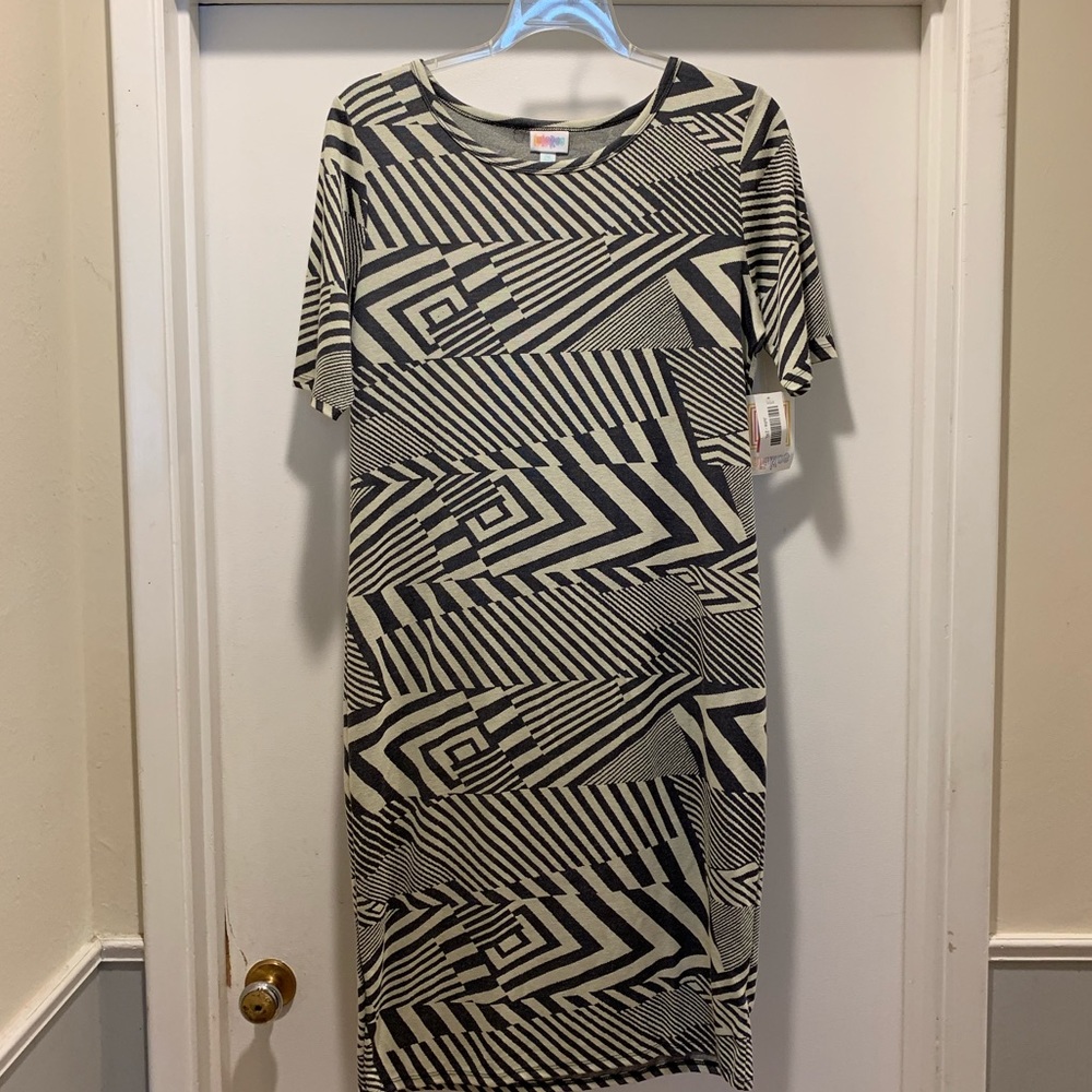 LuLaRoe Julia - NWT 2XL